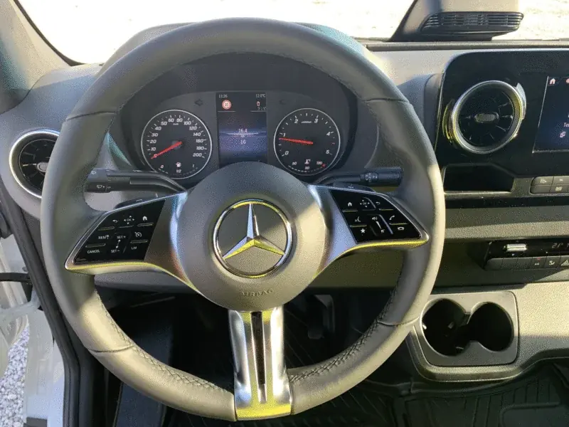 Mercedes-Benz Sprinter L3H2 automat — zdjęcie 5